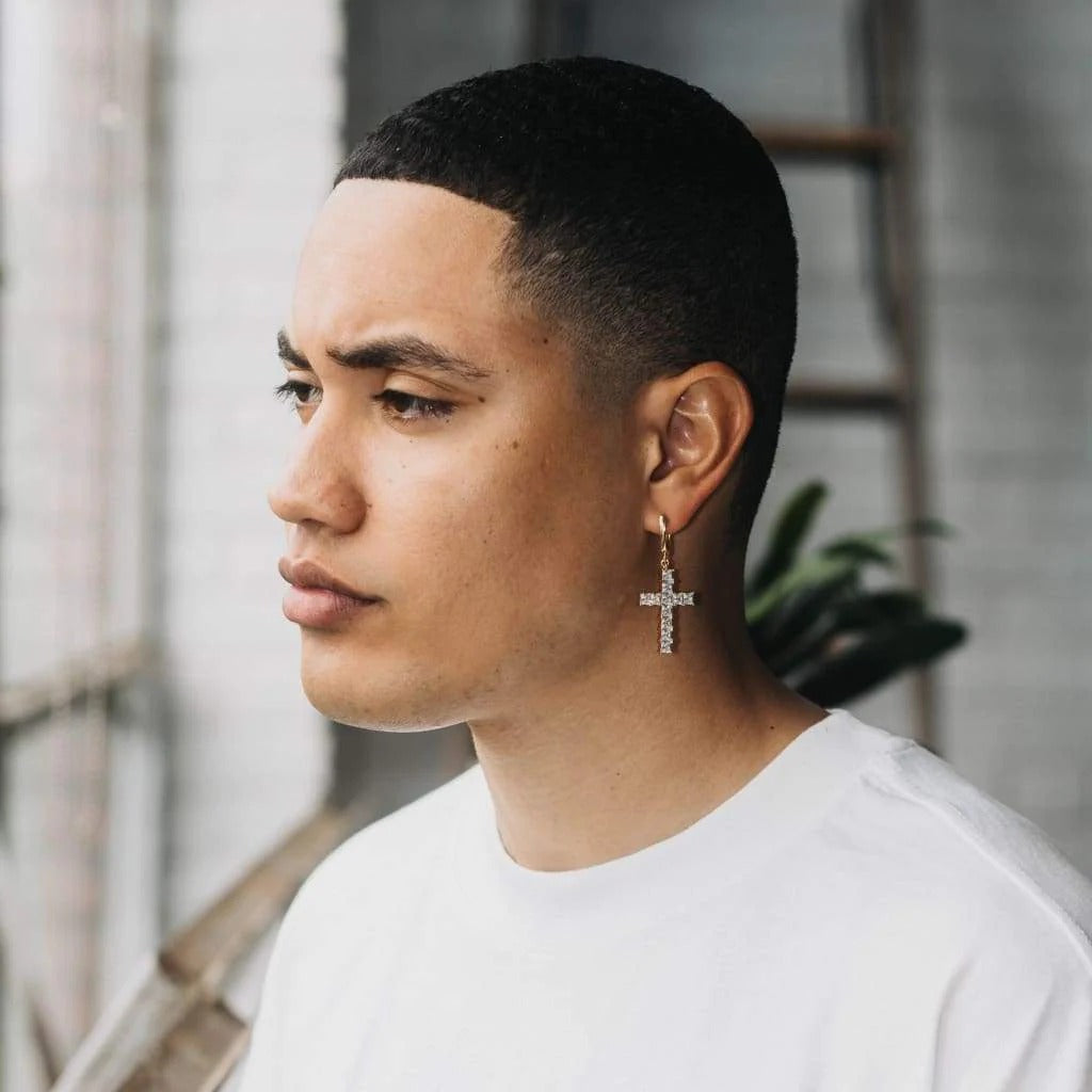 Kors Øredobber - 18K Gull